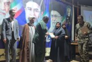 تجلیل از بخشدار بیکاه در برنامه شب‌های اقتدار
